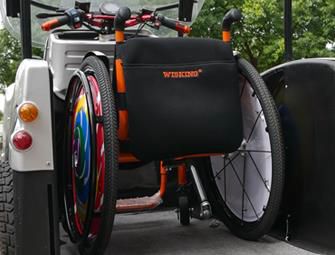 Echariot Electric Wheelchair -mopon nimeä sponsorikumppani